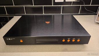 Holo May KTE DAC - 3