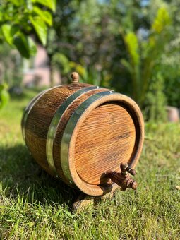 Beczki dębowe – Ręcznie robione z naturalnego drewna 🍷 - 3