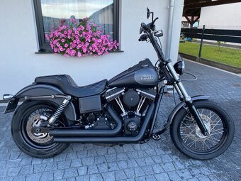 Harley-Davidson Dyna Street Bob - 3