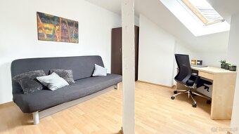 Na sprzedaż kawalerka na Wildzie tuż koło przystanku - 3