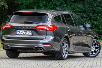 FORD FOCUS - 3