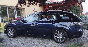 Mazda 6 kombi    diesel  .  model 2009 - 3
