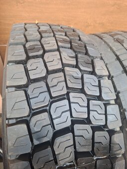 Opony MICHELIN 315/70/22,5 154/150L AT 900 KP3 M+S bieżnikow - 3