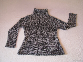 Sweterek, golf - elegancko-sportowy, rozm. M - 3