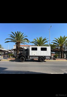 Mercedes Benz Unimog 4x4 camper - 3