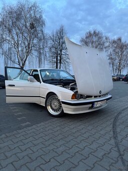 BMW E34 - 3