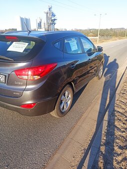 Hyundai ix35 2.0benz-gaz 4x4 - 3