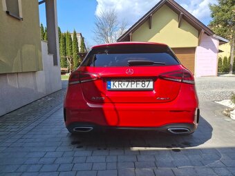 Mercedes A 220 - 3