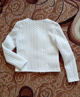 Biała bluza zasuwana na suwak - 3