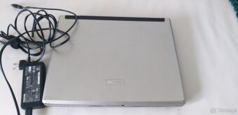 TOSHIBA TECRA A2 RETRO ,bez HDD, do macji + ZASULACZ  XP COA - 3