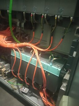 Chiron DZ 24 W Magnum / Centrum obróbcze Pionowe - 3