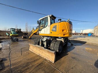 Liebherr 916 Compact - 3