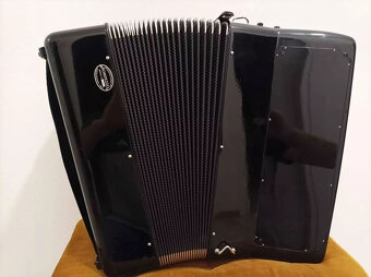 Akordeon 120 basów, kolor czarny, używany - 3