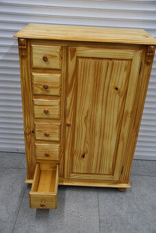 komoda z drewna sosnowego - jak nowa - 3