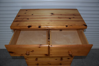 komoda z szufladami z drewna sosnowego - 3