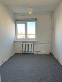 Mieszkanie o pow. 53m2, balkon, IV piętro,os. Asnyka - 3