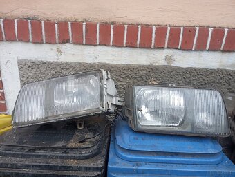 Lampy przednie - 3