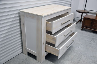 komoda sosnowa z szufladami - jak nowa - 3