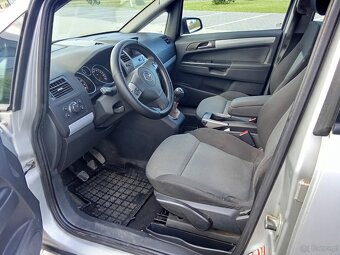 Opel Astra 2 1.7 diesel rok 2009 - 3