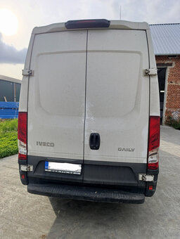 IVECO DAILY 35S14 - 3