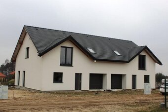 Dom bliźniak o pow. 158 m2, stan deweloperski, Wolica - 3