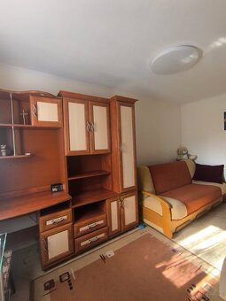 kawalerka 28m2  ładna, dobry dojazdi spokojna okolica - 3