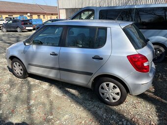 Škoda Fabia 1.2i 51kw, r.2010, klimatyzacja, uszkodzony siln - 3