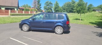 🔹Volkswagen Touran 1.6 TDI (2011) panorama, felgi aluminiow - 3