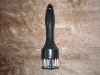 Sprzedam zmiękacz do mięsa nowy, cena 15 zł. - 3