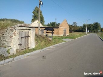 Sprzedam działkę siedliskową z zabudowaniami - 3