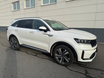 KIA Sorento 2.2 CRDi 147 kW 6/2021 BOSE - 3