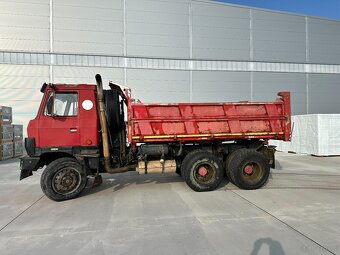 Sprzedam wywrotkę Tatra 815 6x6.2 S3 - 3