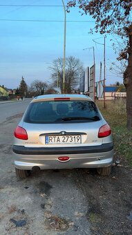 Peugeot benzyna 1.1 2002r - 3