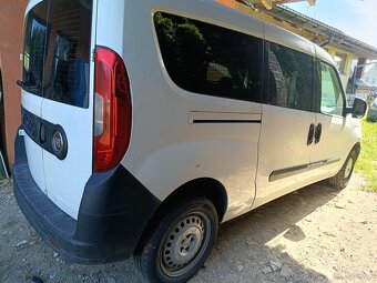 Sprzedam Fiata Doblo 1.3 Jet Diesel, rok 2015 - 3