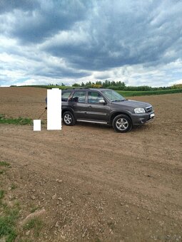 Sprzedam Mazdę Tribute 2.3 Comfort 4x4 - 3