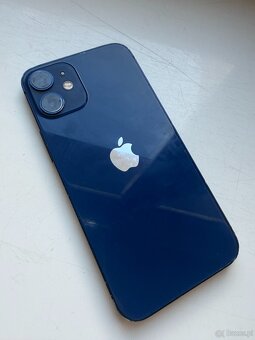 Syndyk sprzeda używane telefony marki Apple i inne - 3