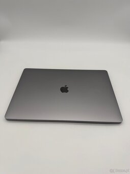 MacBook Pro 16 CTO i9, 32gb , 2TB SSD - 3