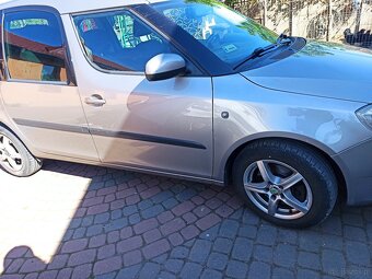 Skoda Roomster 1.6 2006 benzyna-gaz uszkodzony silnik - 3