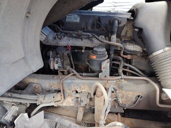 Renault Premium 410 silnik - 3