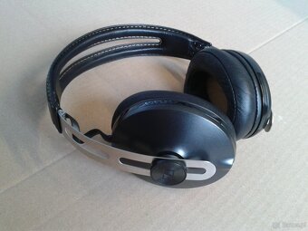 Nowe słuchawki bezprzewodowe Sennheiser Momentum 2 - 3