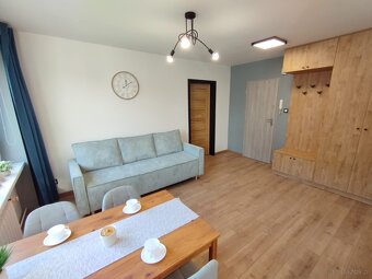 Mieszkanie o pow.32m2, II piętro,  winda, ul. Legionów - 3