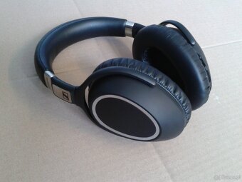 Słuchawki bezprzewodowe Sennheiser PXC 550 - 3