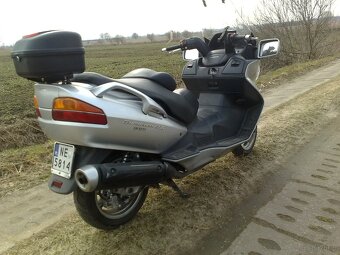 Suzuki Burgman 650 AC 35 tys km - 3