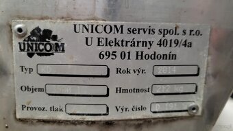 Zbiorniki UNICOM stojące o pojemności 3.500 L - 3
