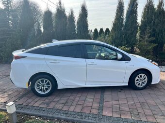 TOYOTA PRIUS HYBRYDA 2018 - 3