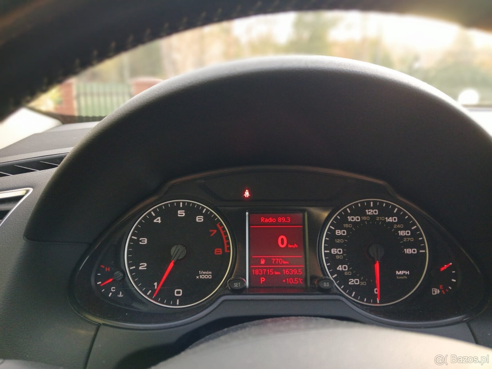 Sprzedam samochód Audi Q5 - 4