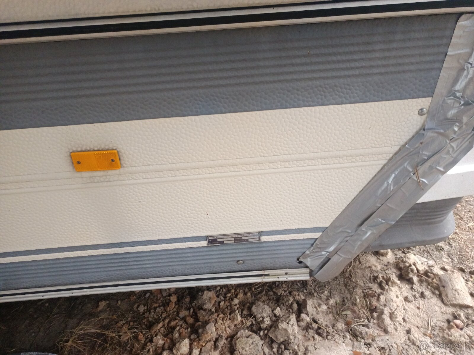 Sprzedam pozostałość po przyczepie - 4