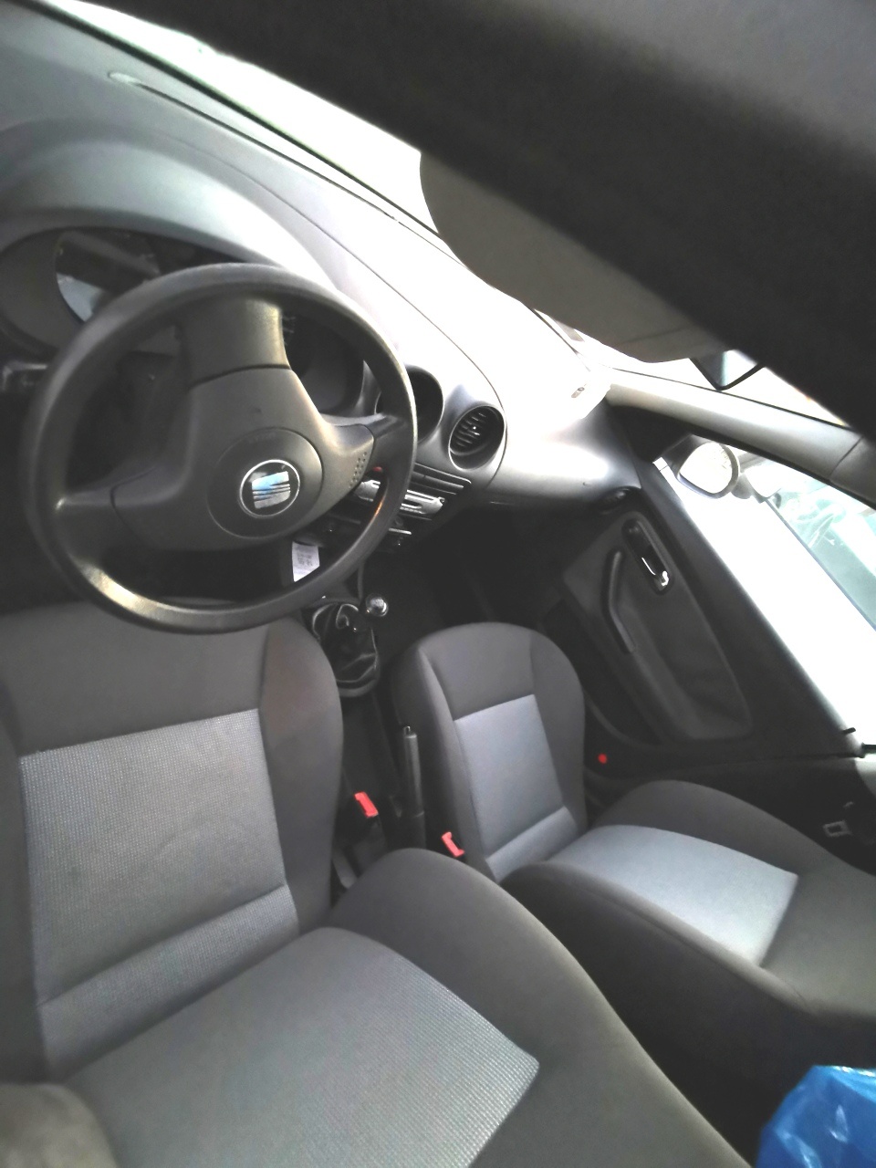 Sprzedam tanio Seata Ibizę - 4