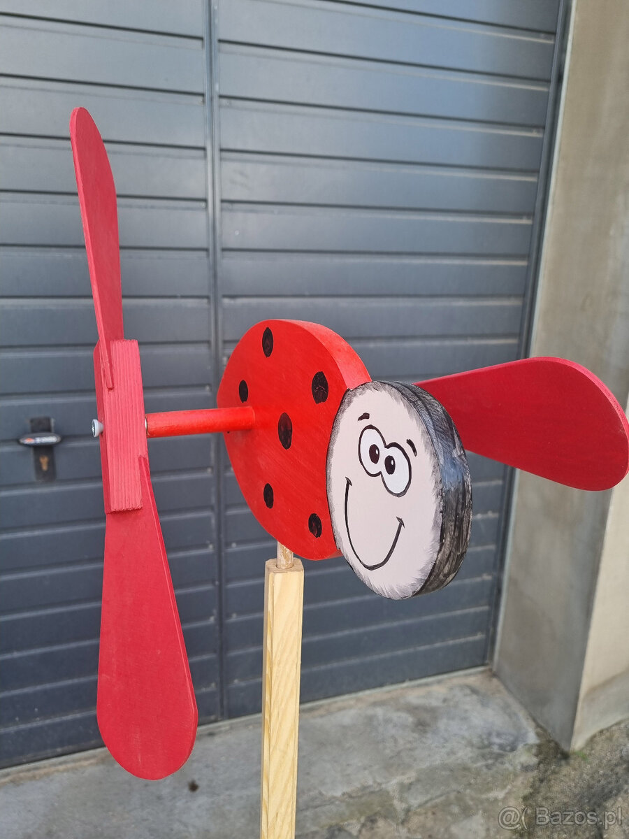 wiatrak ozdoba ogrodu - 4