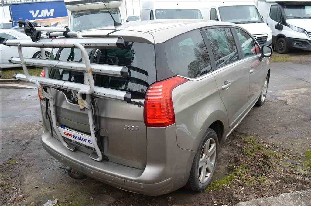 Peugeot 5008 1,6 THP, 2010, 122 tys. km - 4